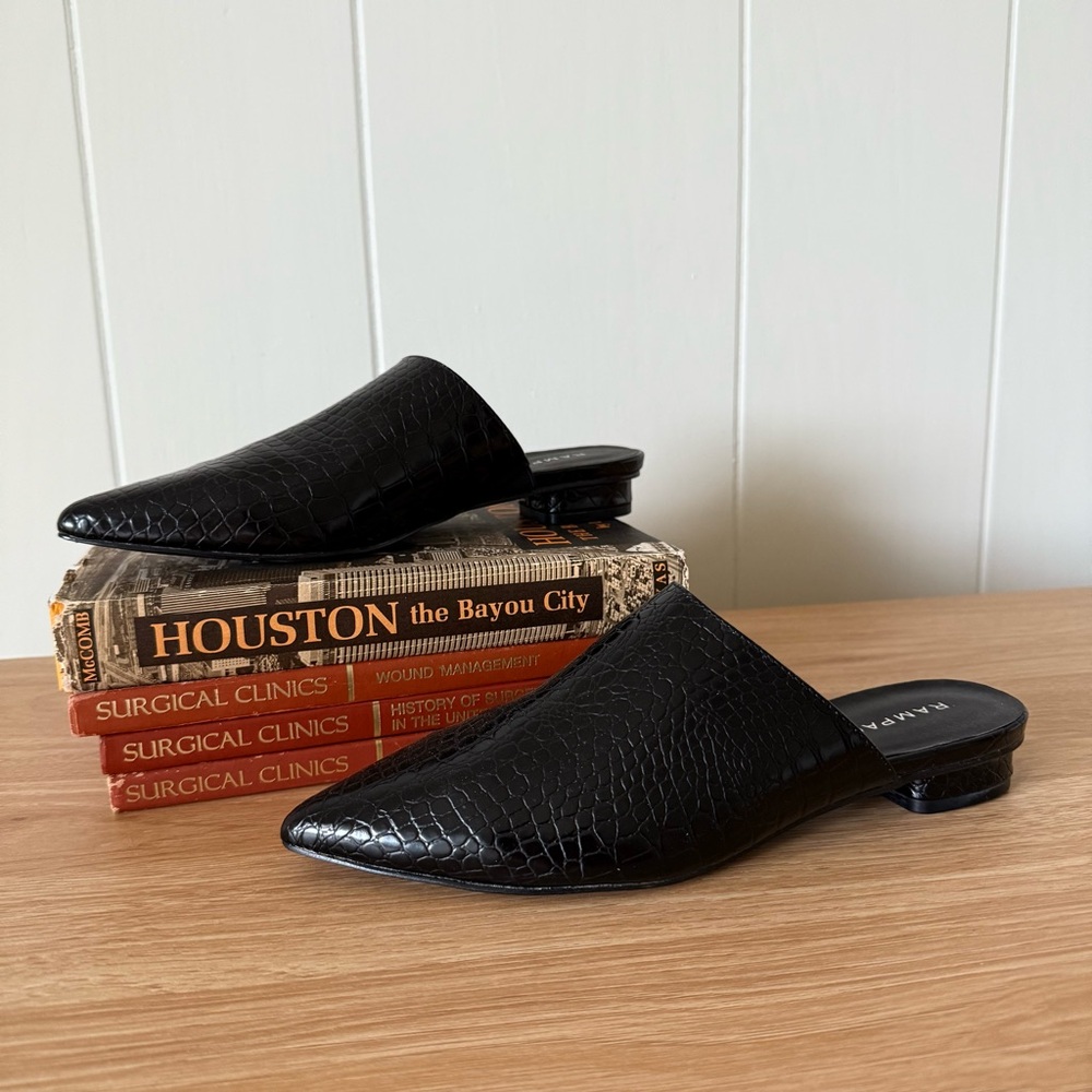 NWOB Rampage Black Croc-Embossed Mules Pointed Toe